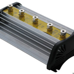 Ripartitore di carica 4 x 50 A